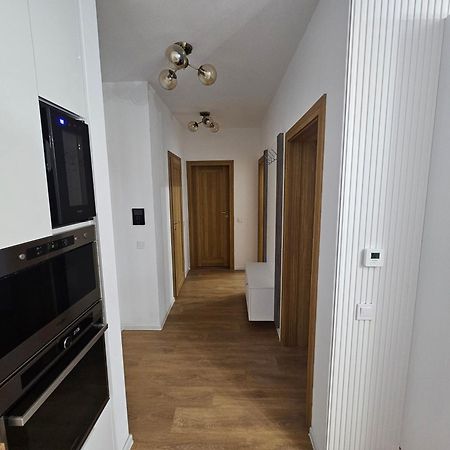 Cozy Luxury Apartments - Coresi Mall #Μπρασόβ Εξωτερικό φωτογραφία