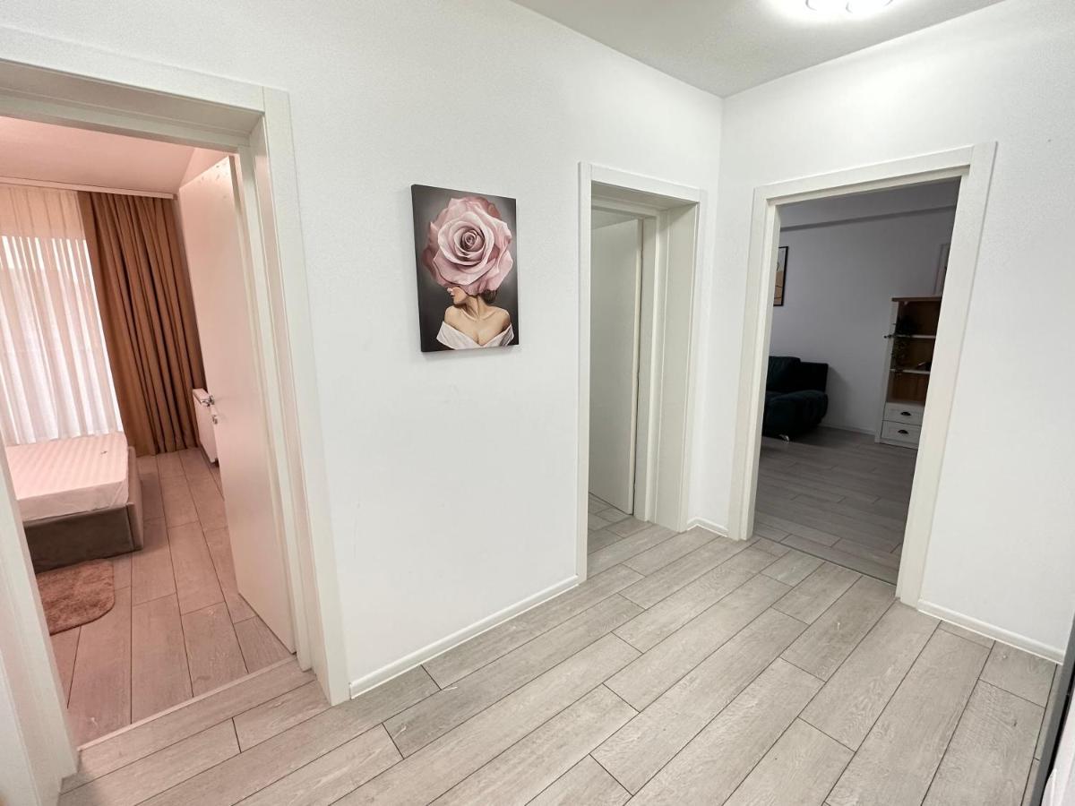 Cozy Luxury Apartments - Coresi Mall #Μπρασόβ Εξωτερικό φωτογραφία