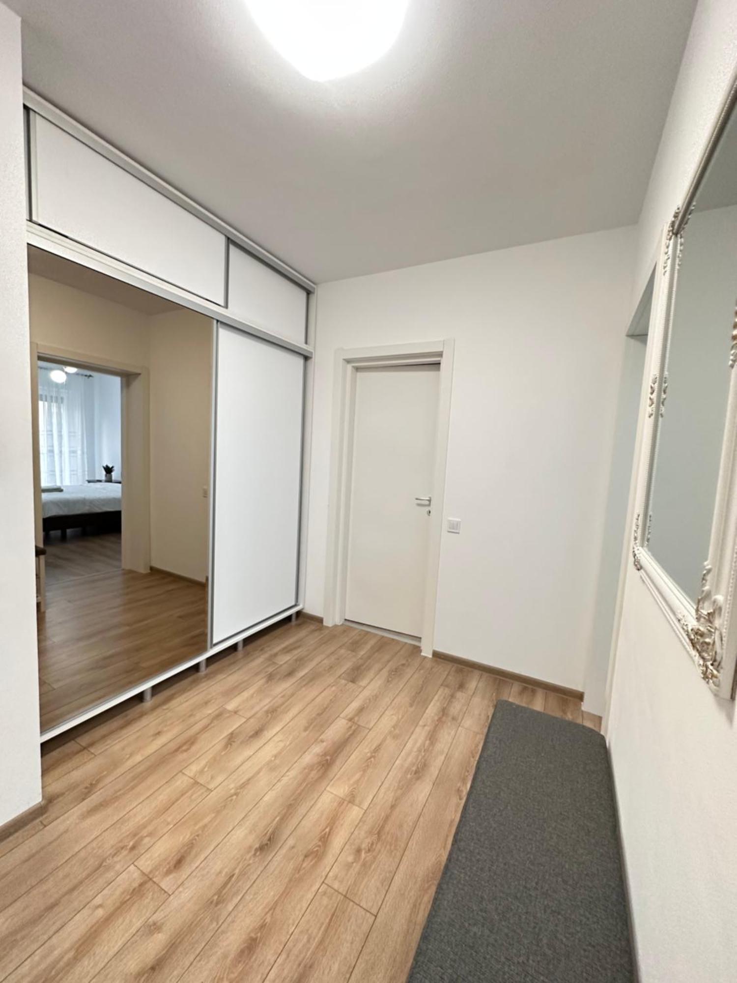 Cozy Luxury Apartments - Coresi Mall #Μπρασόβ Εξωτερικό φωτογραφία
